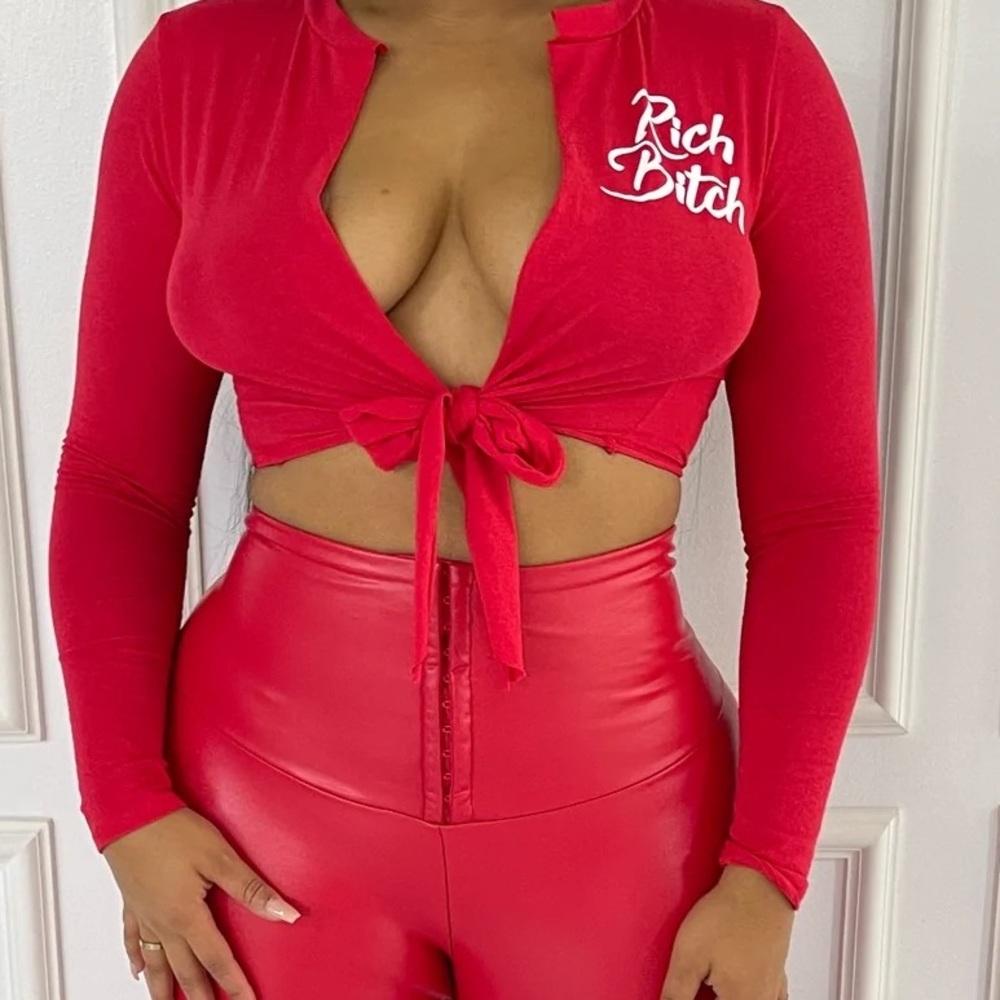 Rich B!tch Top